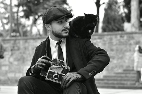 What sustainable UK fashion options are available for wellness-conscious women?